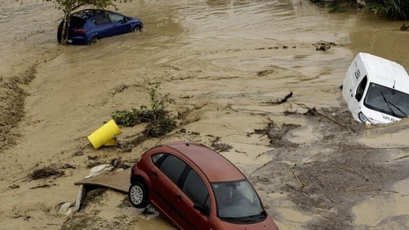 Espagne sous les eaux : Des inondations meurtrières frappent Valence et coûtent la vie à plusieurs dizaines de personnes