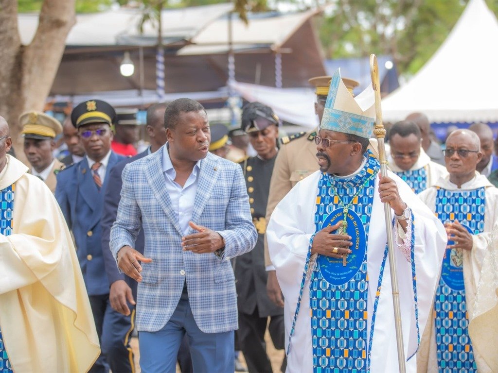 Togo : Le Président Faure Gnassingbé, toujours proche de son peuple, participe aux grands moments symboliques de la nation