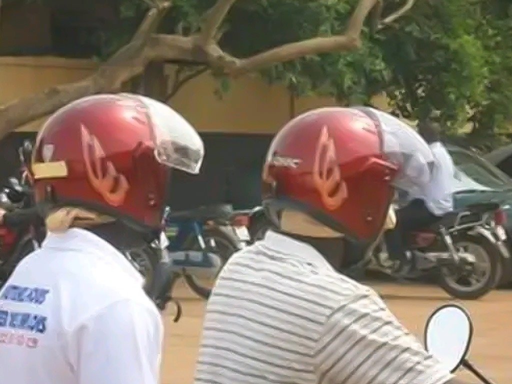 Burkina Faso / Port du casque obligatoire : Une mesure vitale du gouvernement pour protéger les Burkinabè