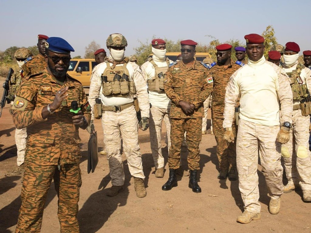 Burkina Faso : Sous le commandement suprême du Président Ibrahim Traoré, une armée unie dans un combat patriotique pour la défense des intérêts supérieurs de la nation