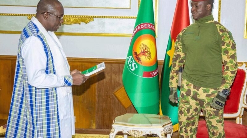 Burkina Faso : Un préjudice de plus de 33 milliards FCFA révélé lors de la remise du rapport 2023 au Président du Faso par L’ASCE-LC.