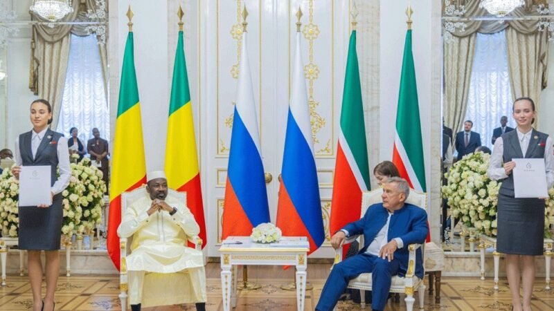Mali : Le président de la transition Son Excellence le Général d’armée Assimi GOÏTA à Tatarstan.
