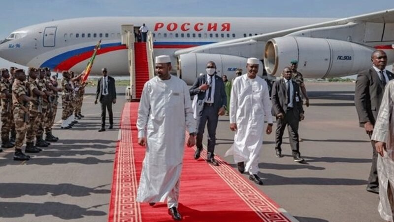 Mali : Retour du Président Assimi Goïta après une visite officielle réussie en Russie