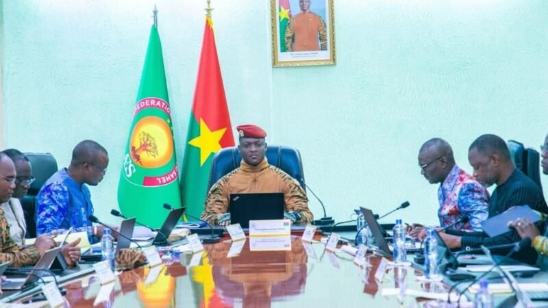 Burkina Faso : Le pays passe à 17 régions et 47 provinces, avec de nouveaux noms à consonance nationale