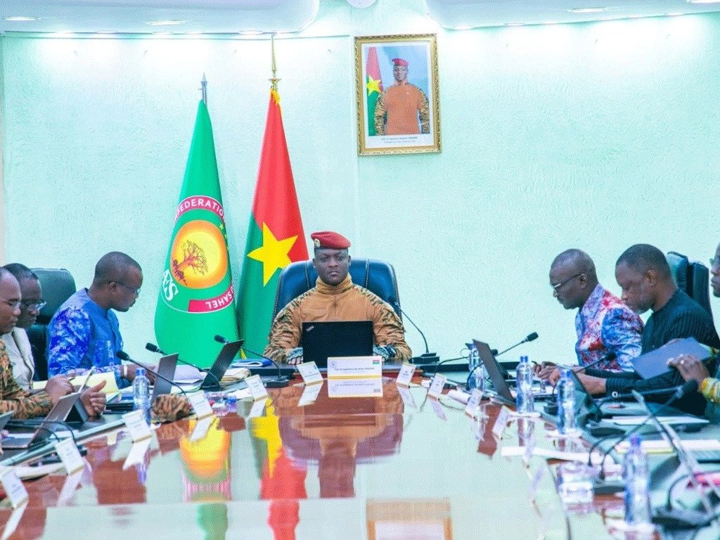 Burkina Faso : Le pays passe à 17 régions et 47 provinces, avec de nouveaux noms à consonance nationale